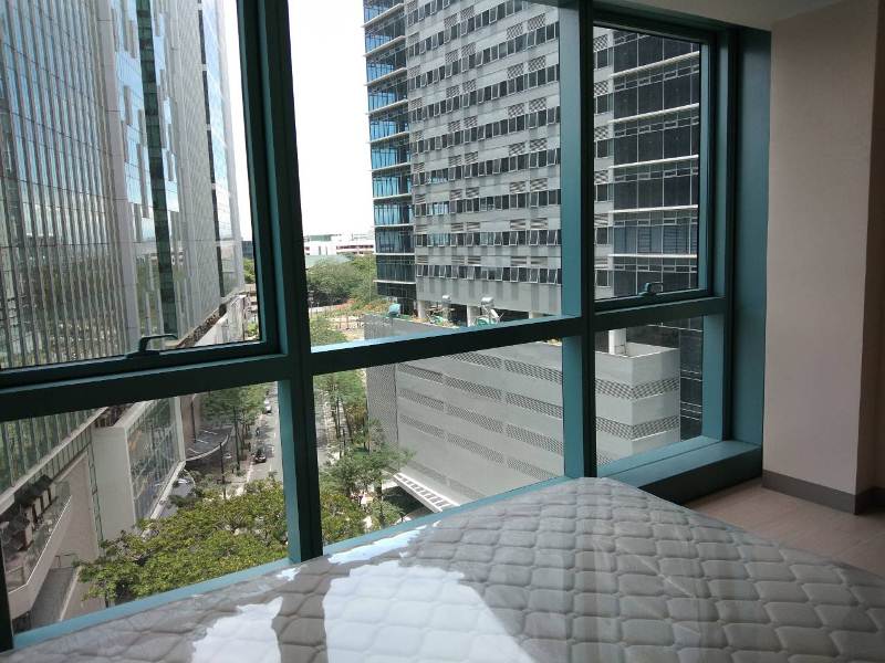 NEW UNIT: 2-bedroom furnished in One Uptown Fort Bonifacio condo for rent