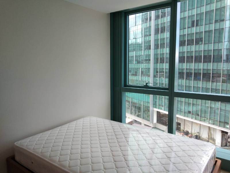 NEW UNIT: 2-bedroom furnished in One Uptown Fort Bonifacio condo for rent