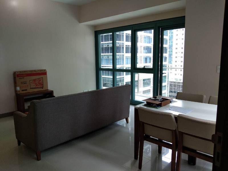 NEW UNIT: 2-bedroom furnished in One Uptown Fort Bonifacio condo for rent